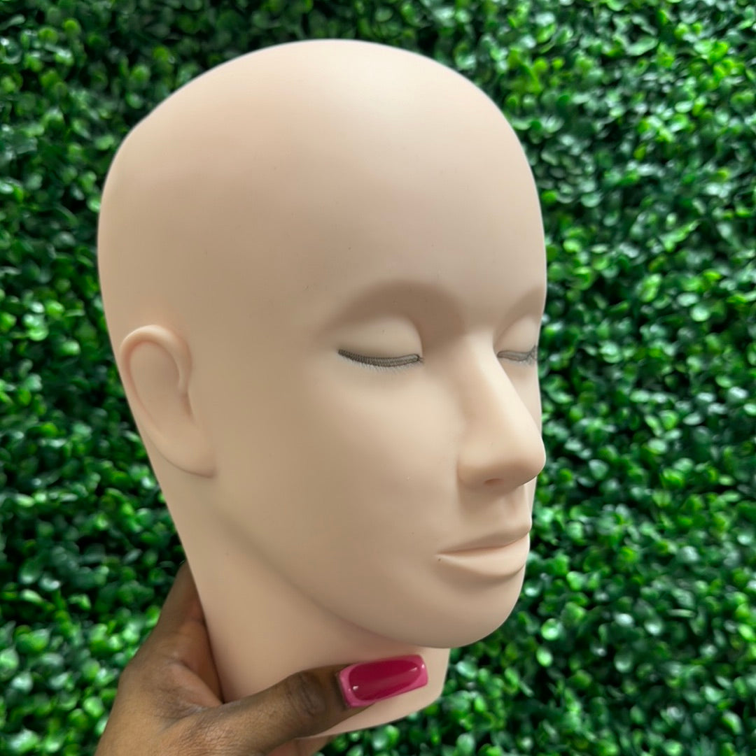 Mannequin Head