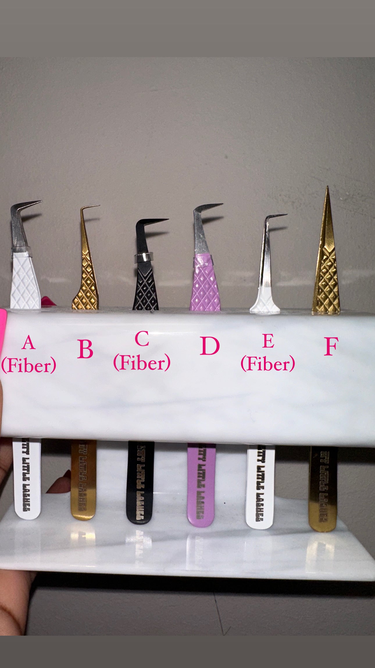 Tweezers